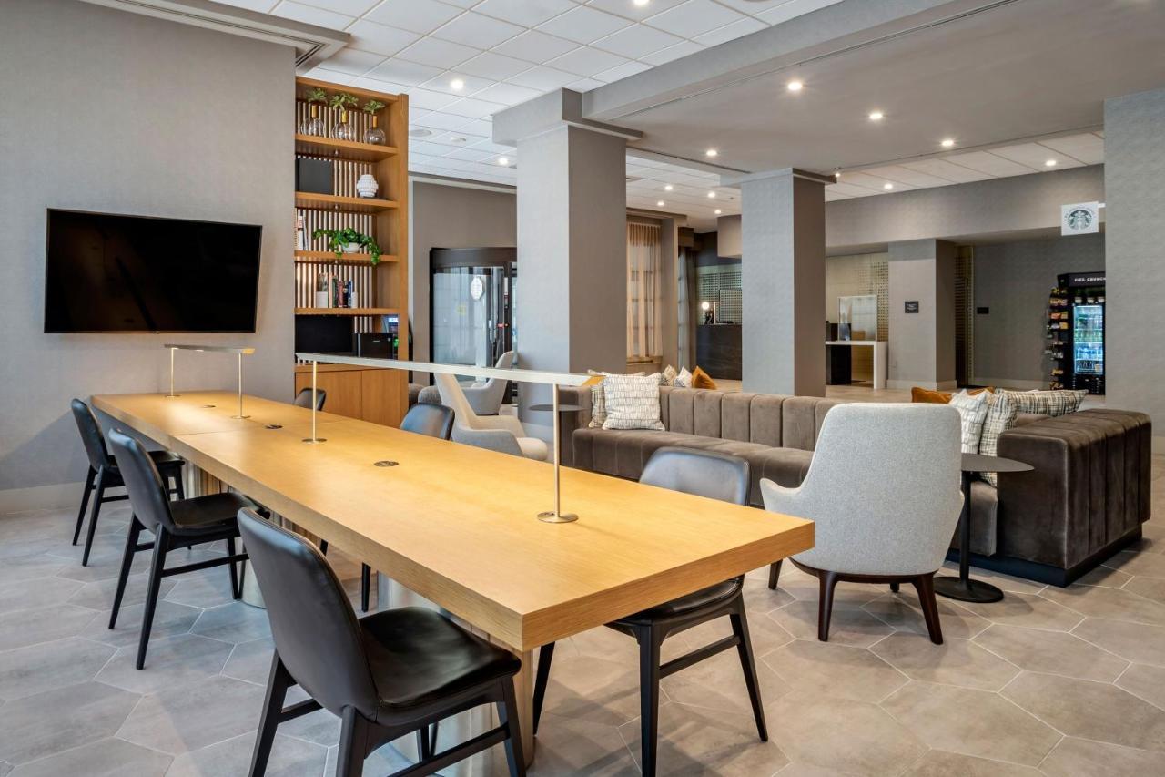 Sheraton Suites Wilmington Downtown Buitenkant foto