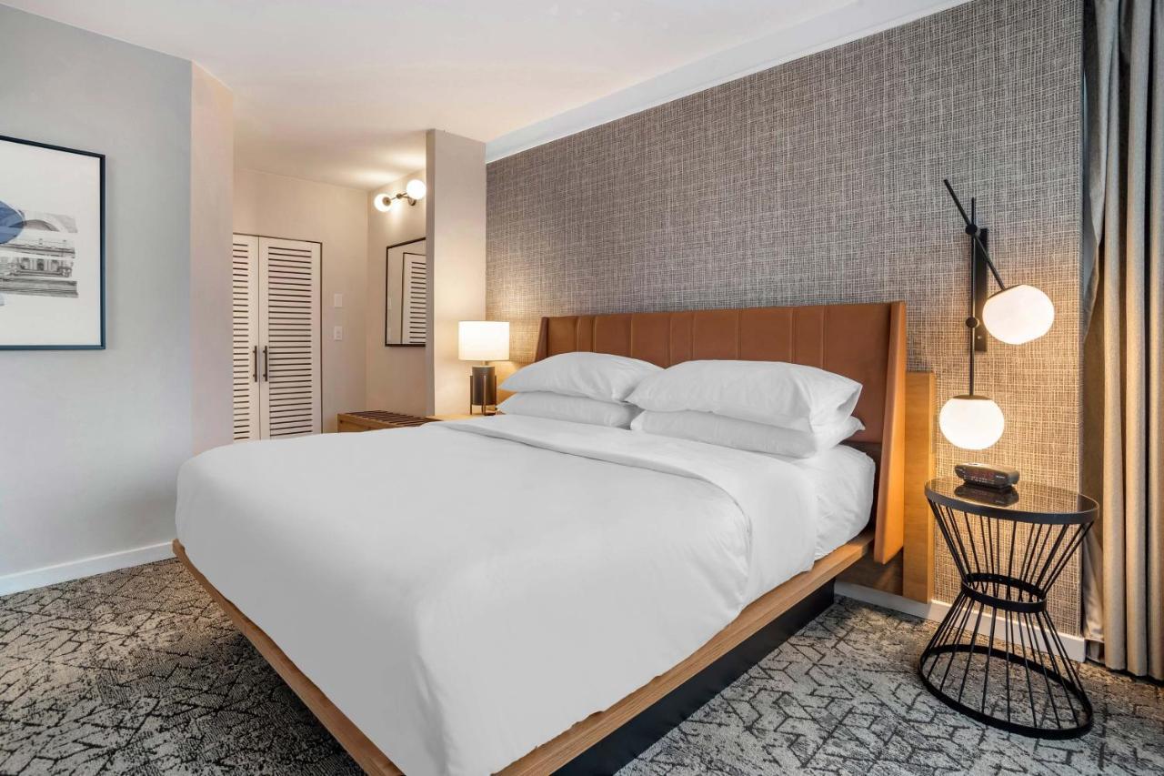 Sheraton Suites Wilmington Downtown Buitenkant foto