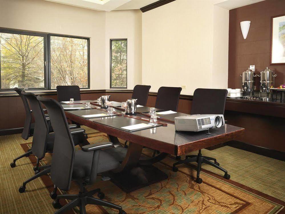 Sheraton Suites Wilmington Downtown Buitenkant foto